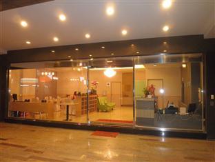 Green Park Commercial Hotel Tainan Exterior foto